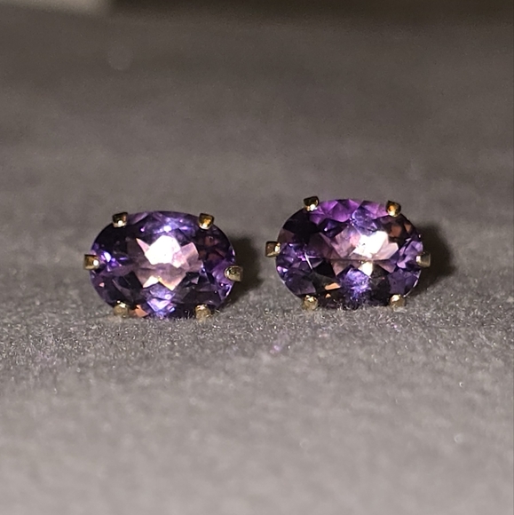 Oval Cut Amethyst & 10K Gold Earrings - Picture 2 of 8